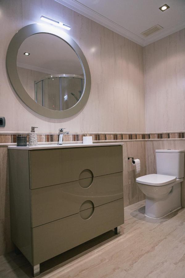 Alojamiento Urabain Apartment Allo Ngoại thất bức ảnh